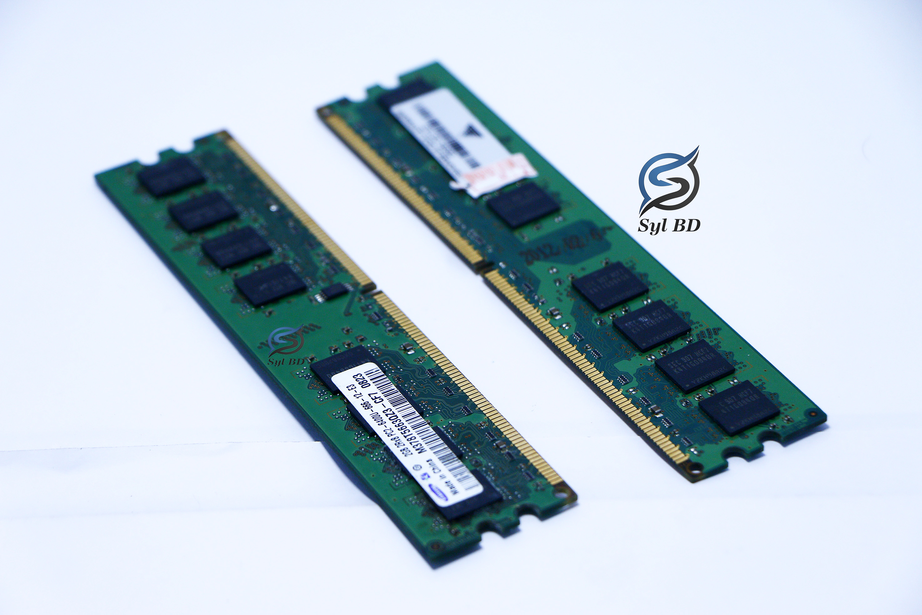 DDR2 2 GB RAM DESKTOP. 