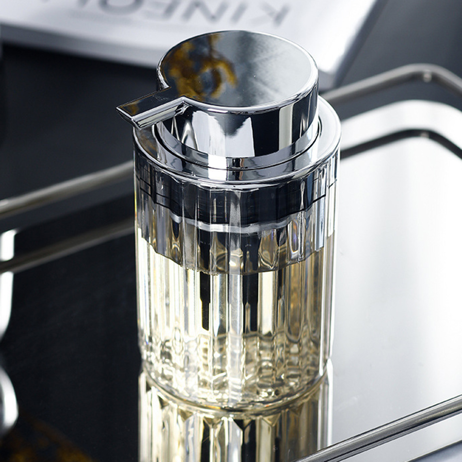 Modern Foaming Soap Dispenser Large Capacity Foaming Soap Dispenser Refillable Pump Bottle for Foam Pump. 