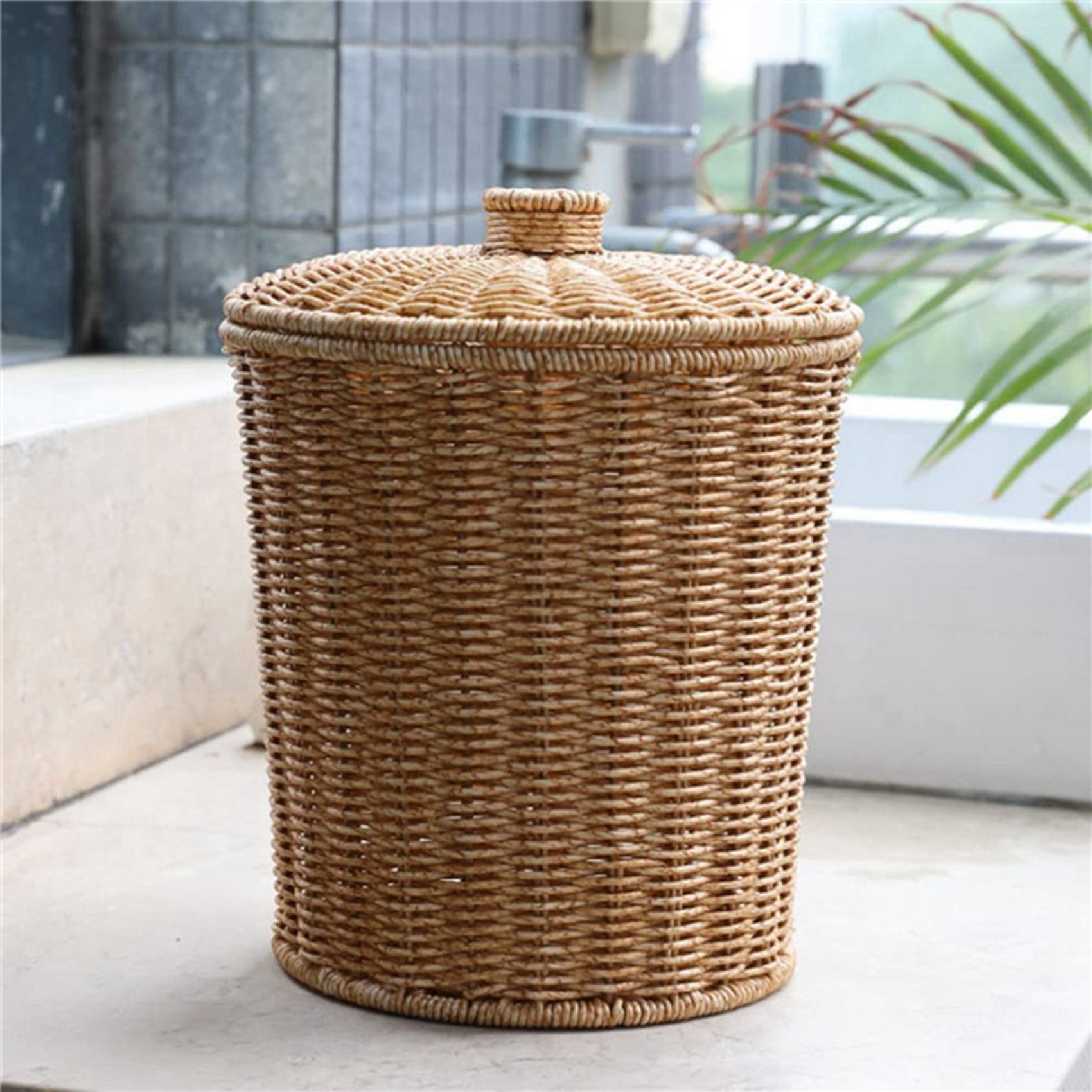 2X Woven Basket Trash Can Round Rattan Waste Basket with Lid Planter Woven Storage Baskets Wicker Garbage Bin. 