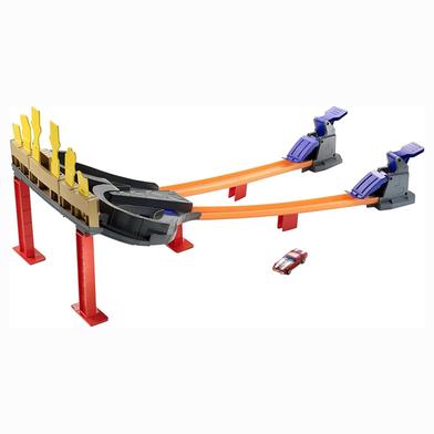 Hot Wheels Super Speed Blastway Track Set with 1 Car  Dual-Track Racing Connect to Other Sets for Kids -CDL49. 