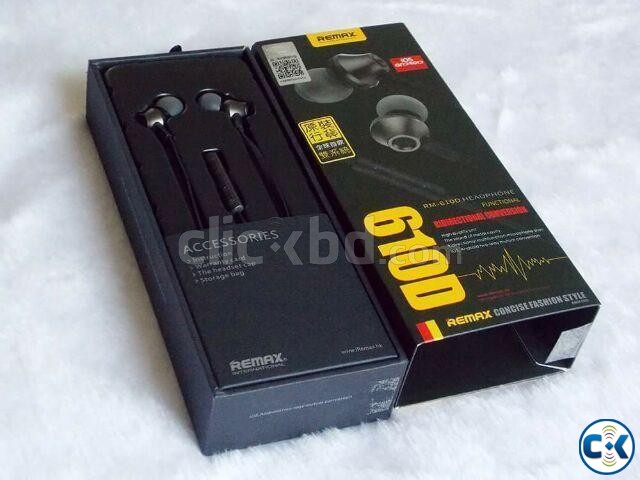 Remax Rm 610D Super Bass Quality In-Ear Headphone ( Intelligent Recognition )-Random Colour - Headphone - Headphone - Headphone - Headphone. 
