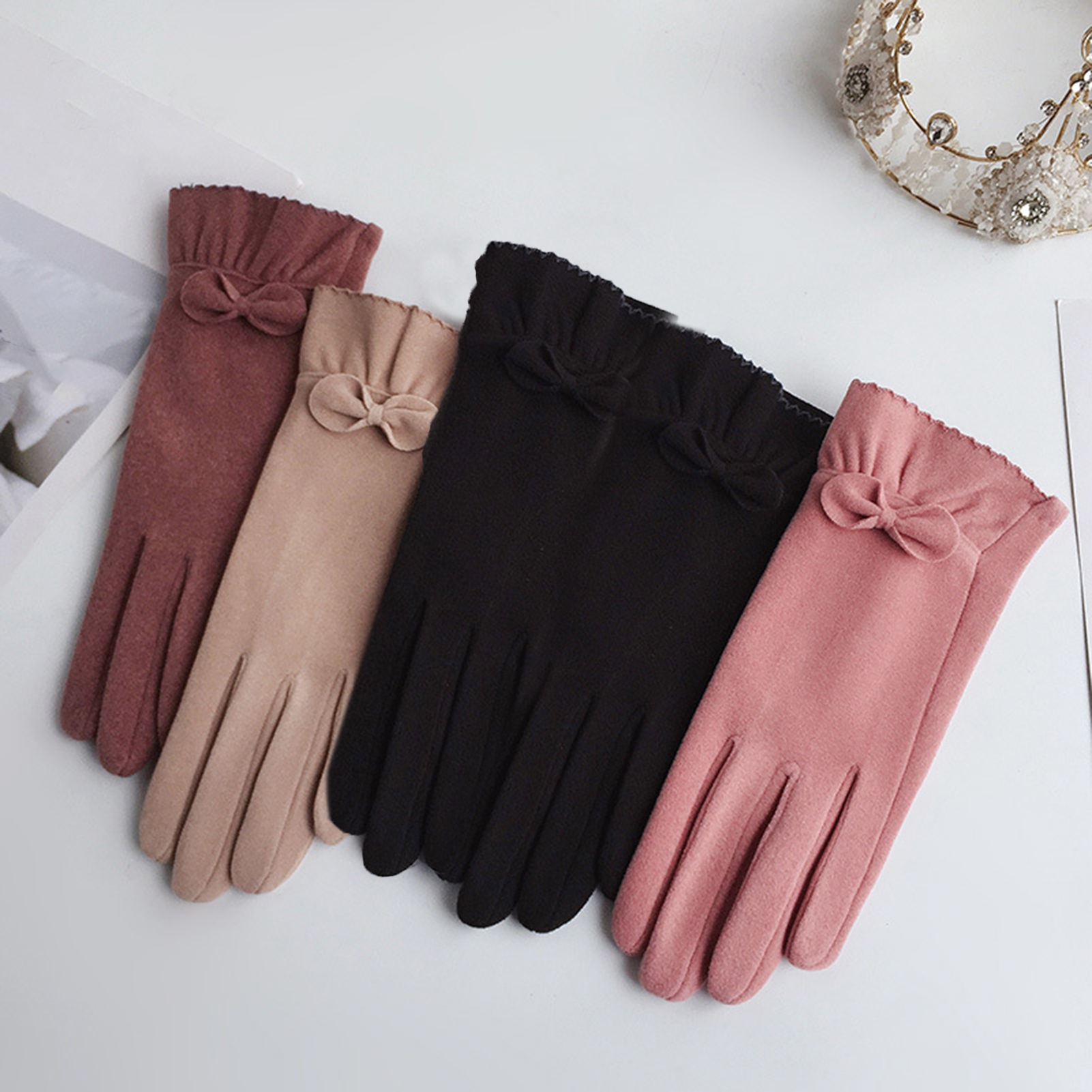 Touch Screen Gloves Stylish Women's Winter Gloves with Touchscreen Functionality Keep Hands Warm Connected on the Go Touchscreen Gloves. 