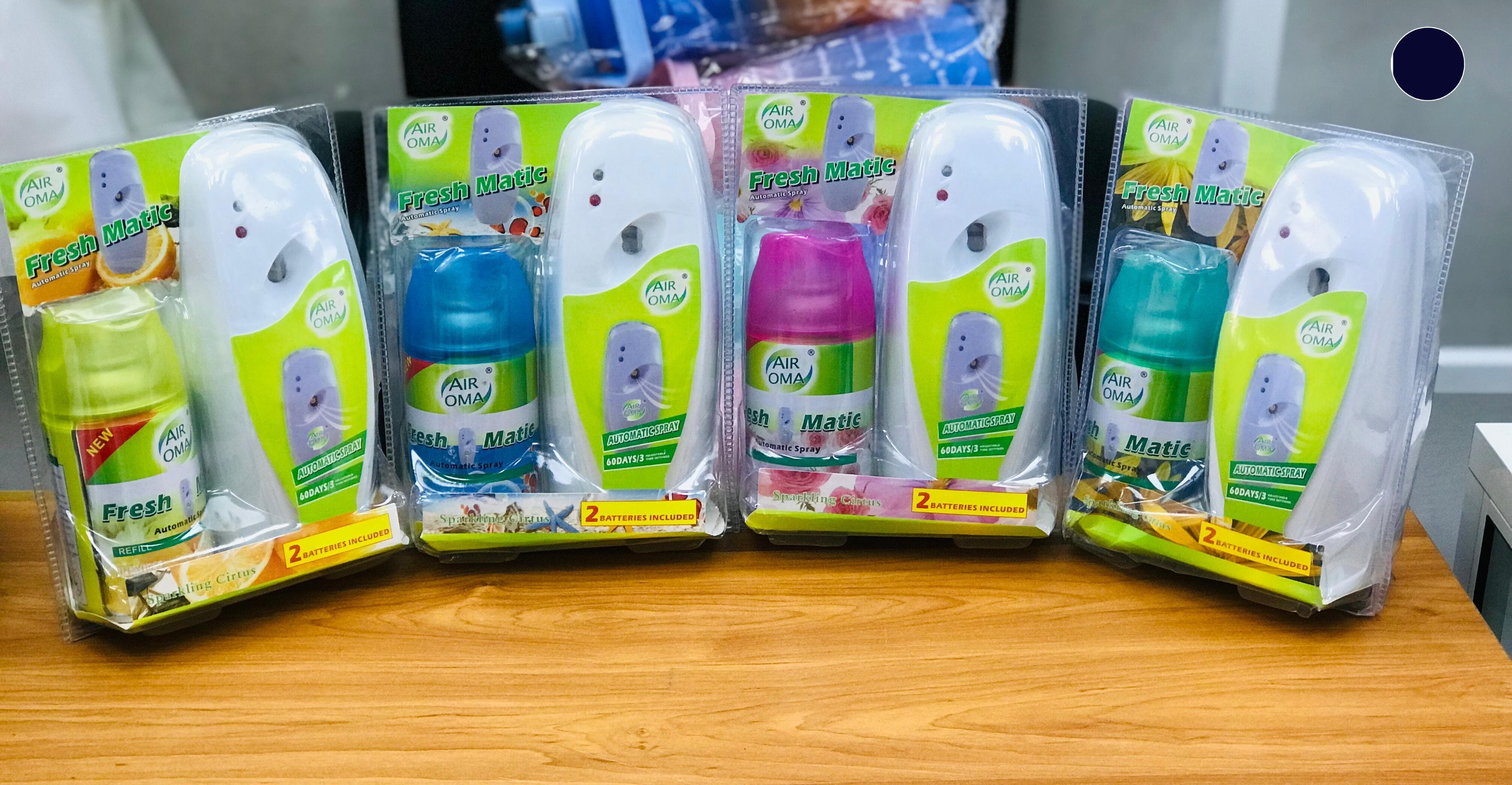 Bliss Fresh Matic Automatic Air Freshener With A Refill. 