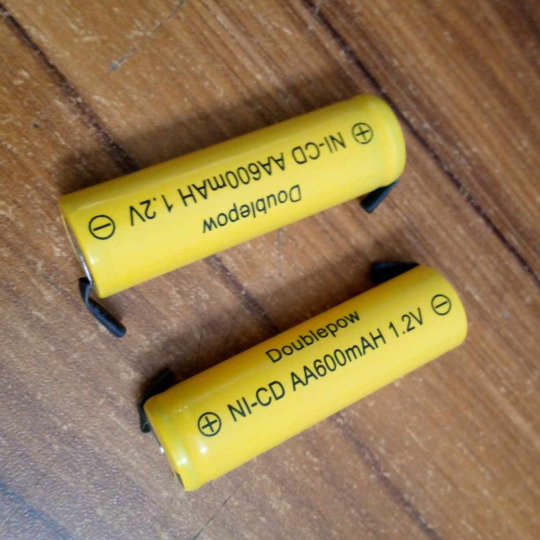 14500 Battery BOTH SIDE STAPLING 1.2V 600mAh NI-CD Rechargeable Battery AA Battery AA Rechargeable Battery 1.2V Rechargeable Battery. 