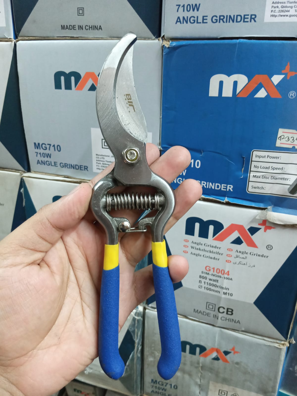 Garden scissors / Fruit tree pruning shears / Bonsai pruners gafling cutter 8 inch bir brand Same as picture. 