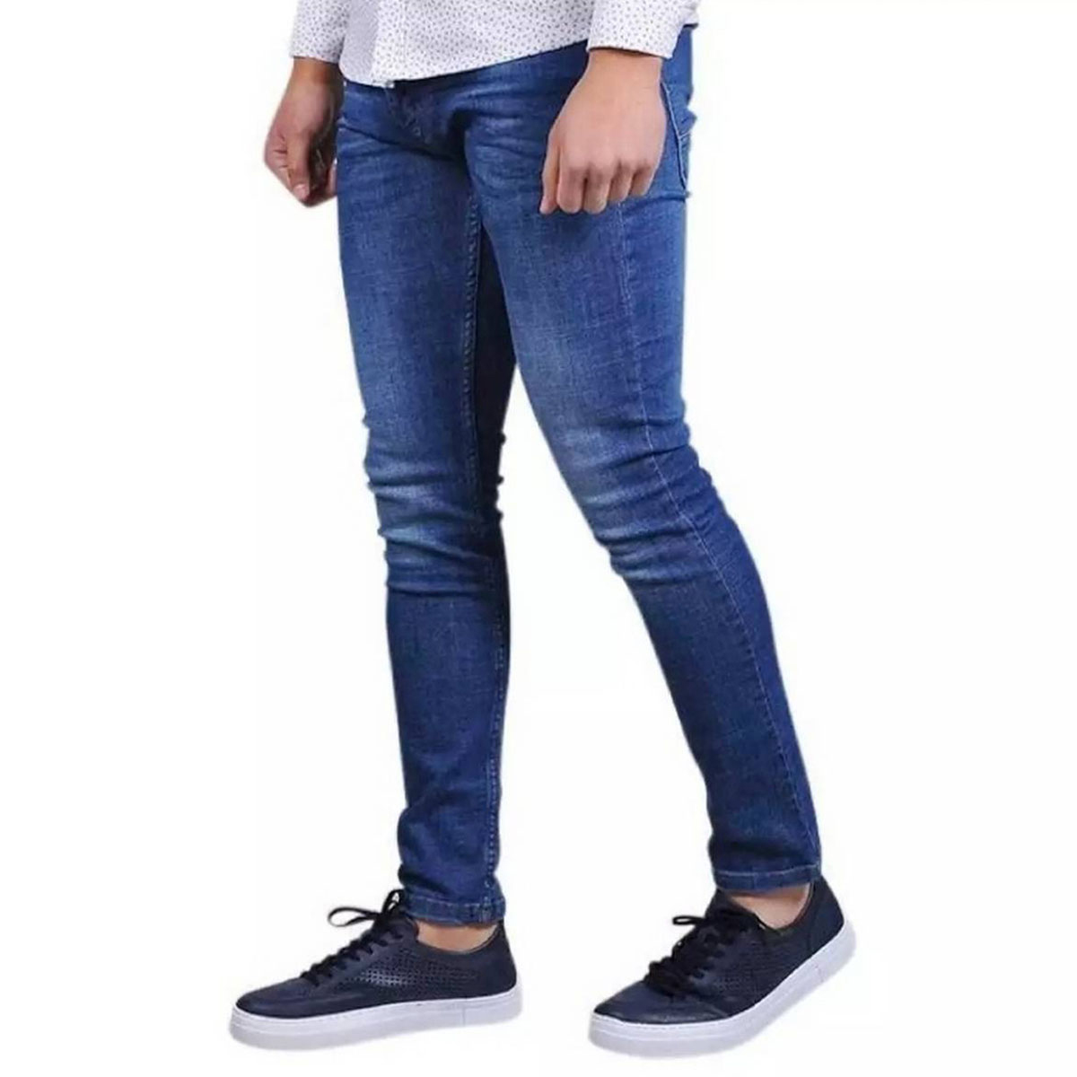 blue color jeans pants