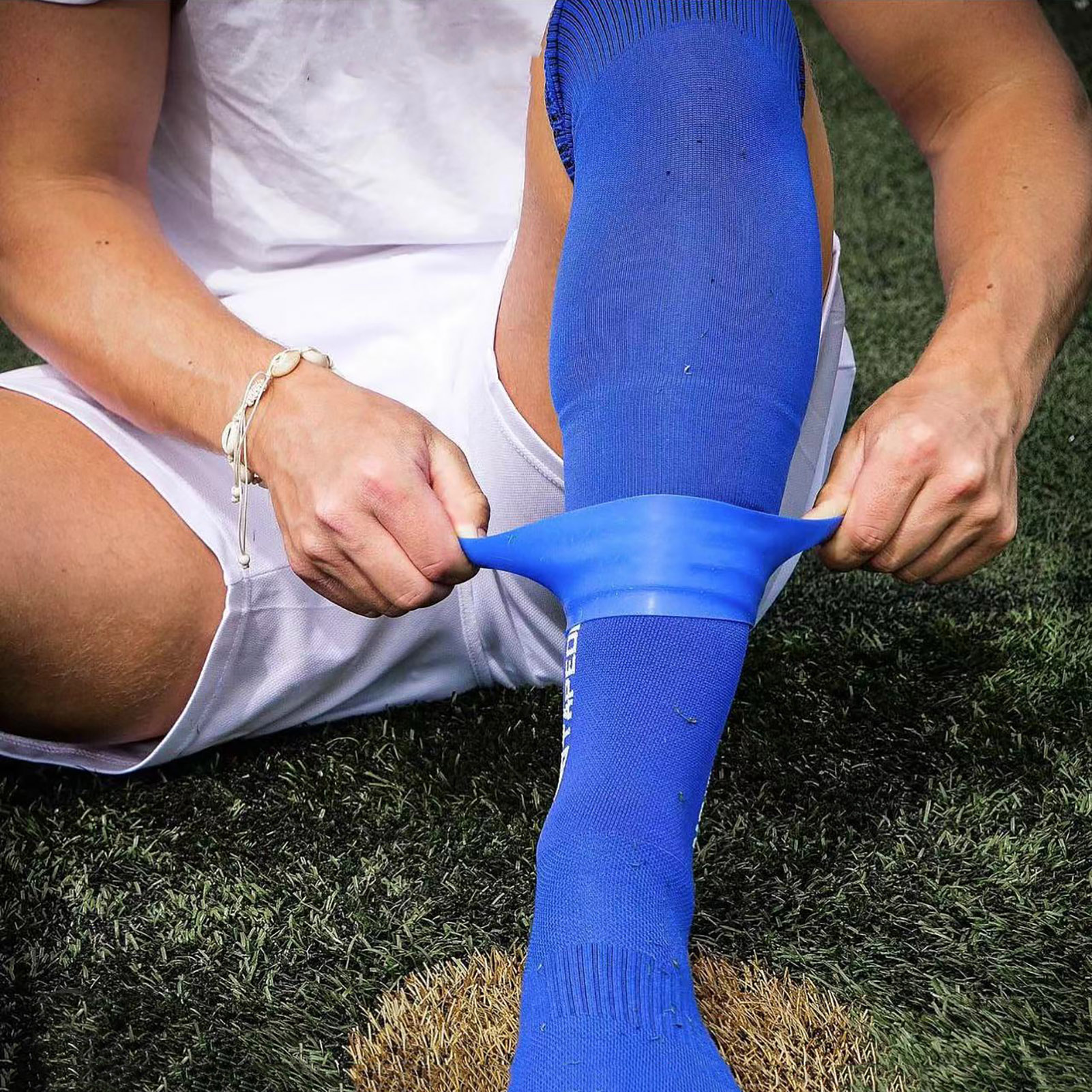 Ethereon Stylish Shin Guard Anti-slip Soccer Shin Guard Straps Silicone Leg Bands for Football Ankle Guard for Players. 