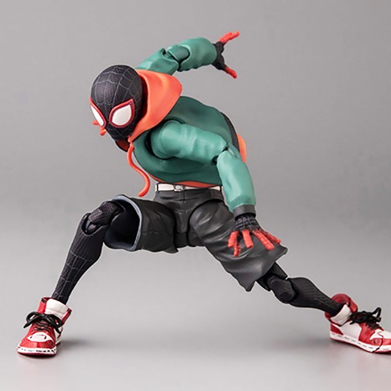 Sv Action Spiderman Miles Morales Action Figure Collection Sentinel Marvel Spider-Man Into the Spider Verse Figures Model Toys. 