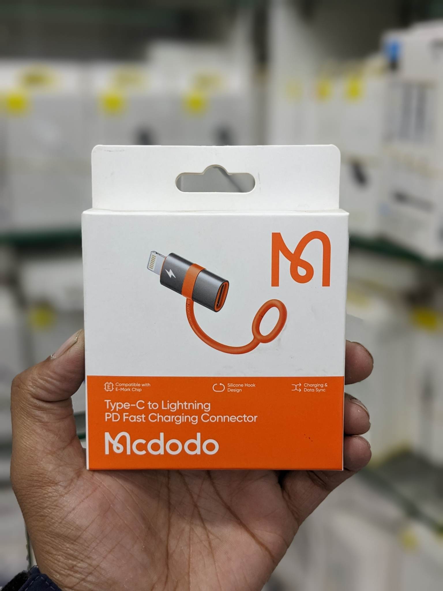 Mcdodo USB Type C to Lightning OTG Adapter Charger For iPhone 12 11 13 14 Pro Max. 