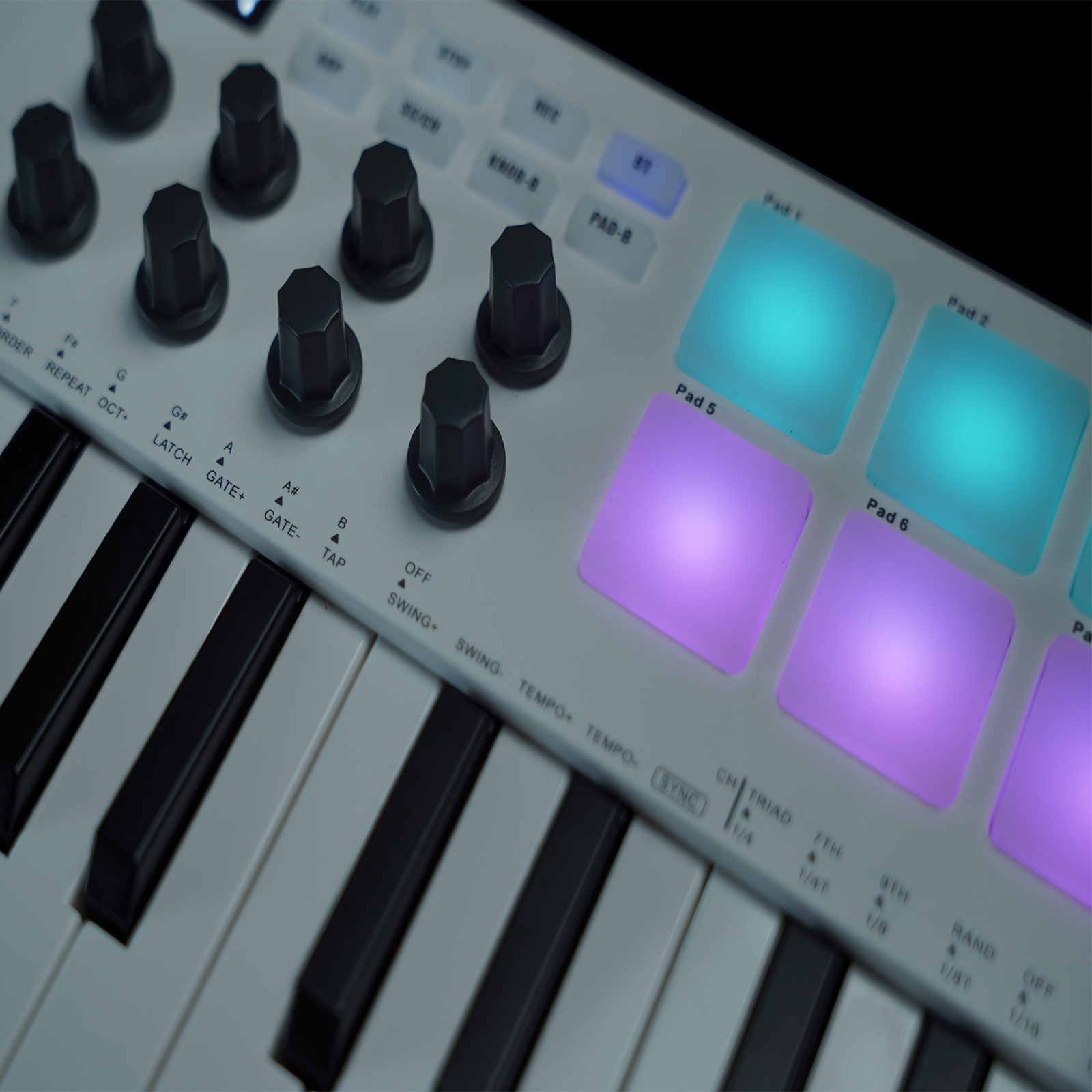 M-VAVE 25-Key MIDI Control Keyboard SMK-25 Mini USB Keyboard MIDI Mini Portable USB Keyboard MIDI Controller Rechargeable Music. 