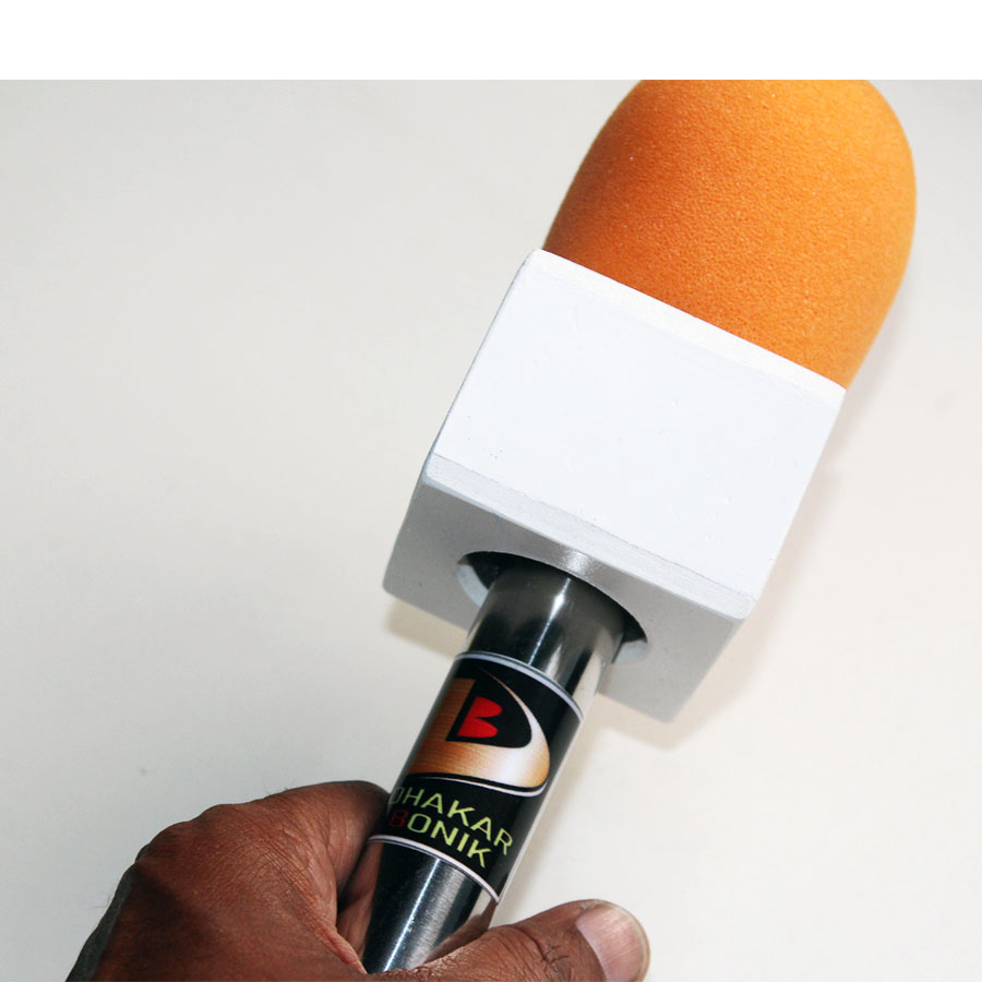 Journalist Microphone For Mobile With Square Flag And Orange Foam - Microphone. 