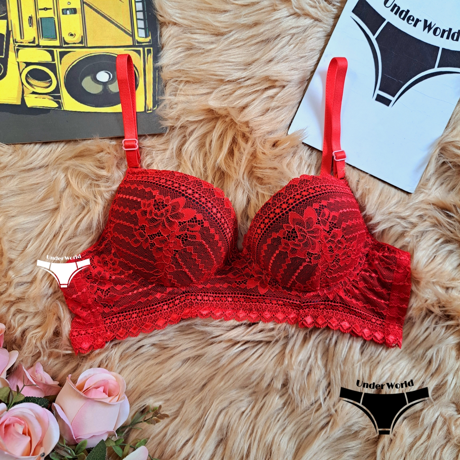 Teenagers Red Soft Comfortable Push-Up Foam Bra for Women and Girls – Sizes 32-42, Adjustable Straps, Wire Included