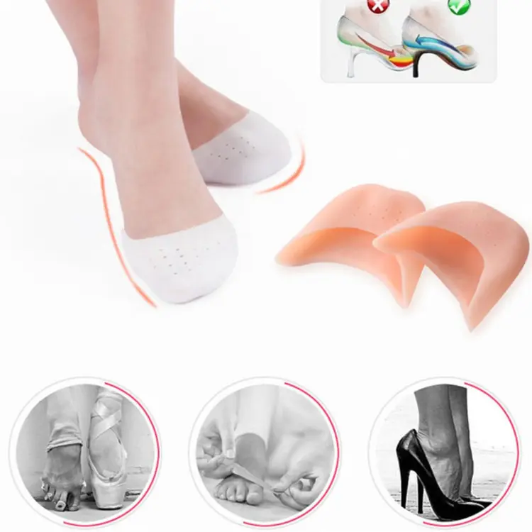 2 Pair Toe Protectors Pointe Shoes Protectors Ballet Dance Shoe Toe Pads  Toe Covers Toe Protectors with Breathable Hole (White *1 Pair + Skin Color  *1