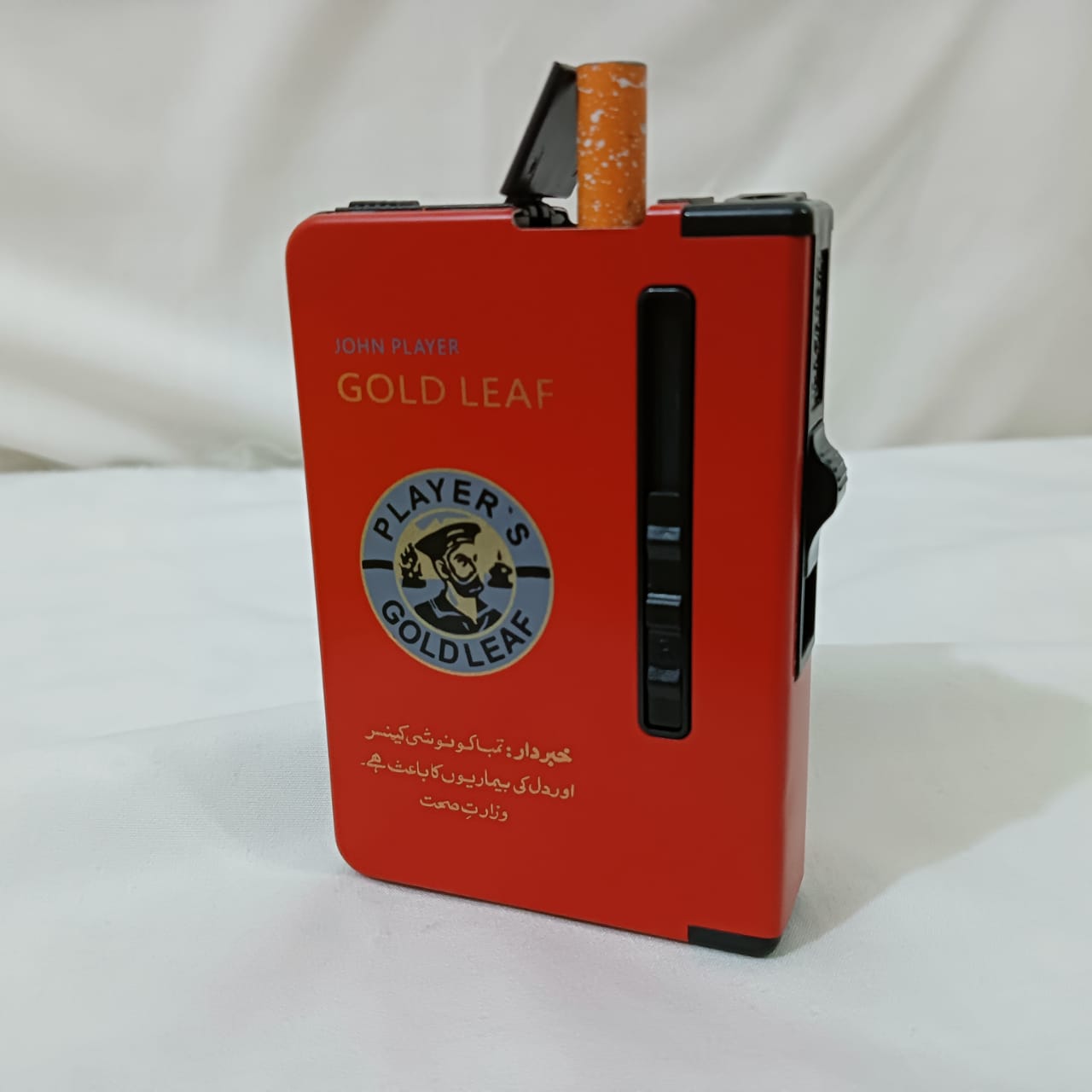 Gas Lighter Inside With Automatic Cigarate Storage Box Case Red. 
