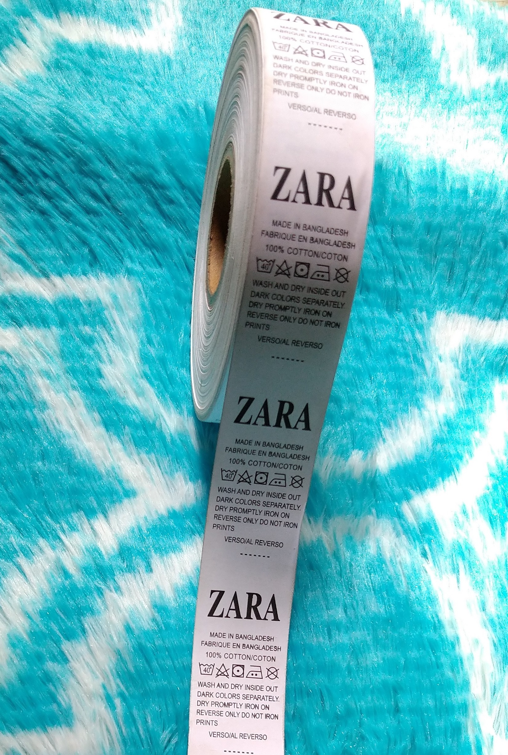 care label (Puma, Zara,H&M,next , blank )200 pcs /1roll