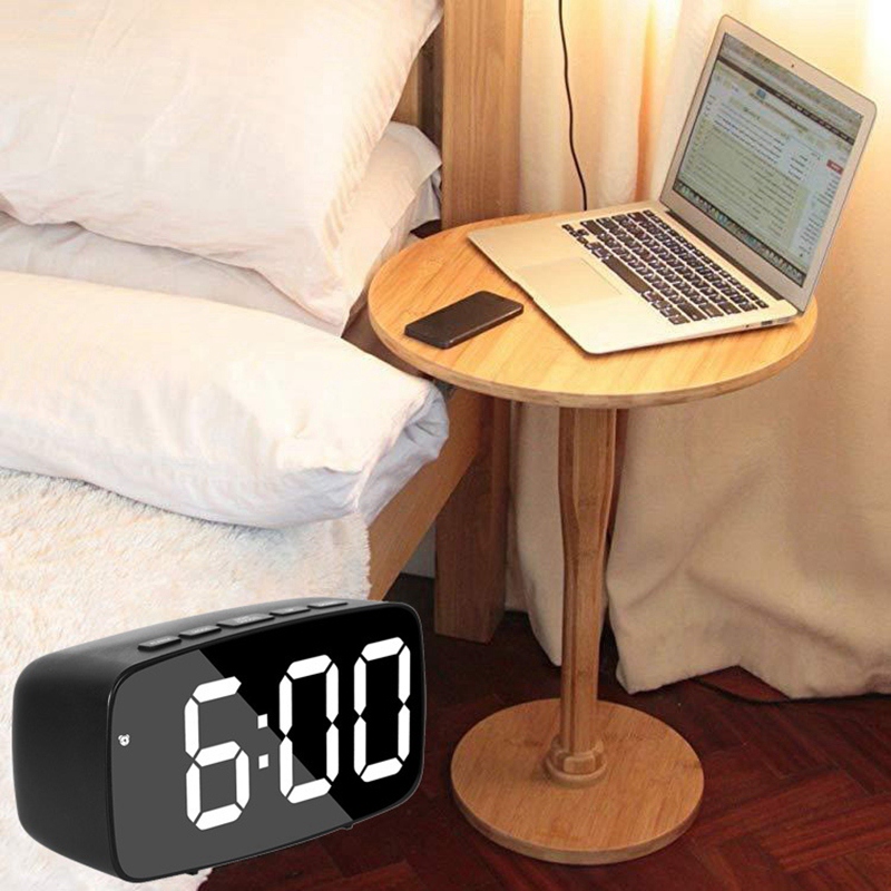 Smart Digital Alarm Clock Bedside,White LED Travel USB Desk Clock with 12/24H Date Temperature Snooze for Bedroom,Black. 