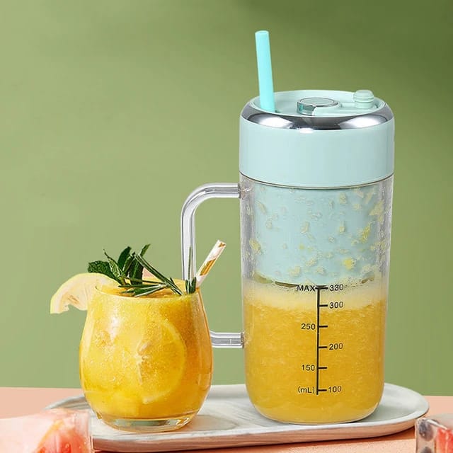 Portable hand mini electric juicer blender 300ml pink colors Juicer with handle fruit mixers. 