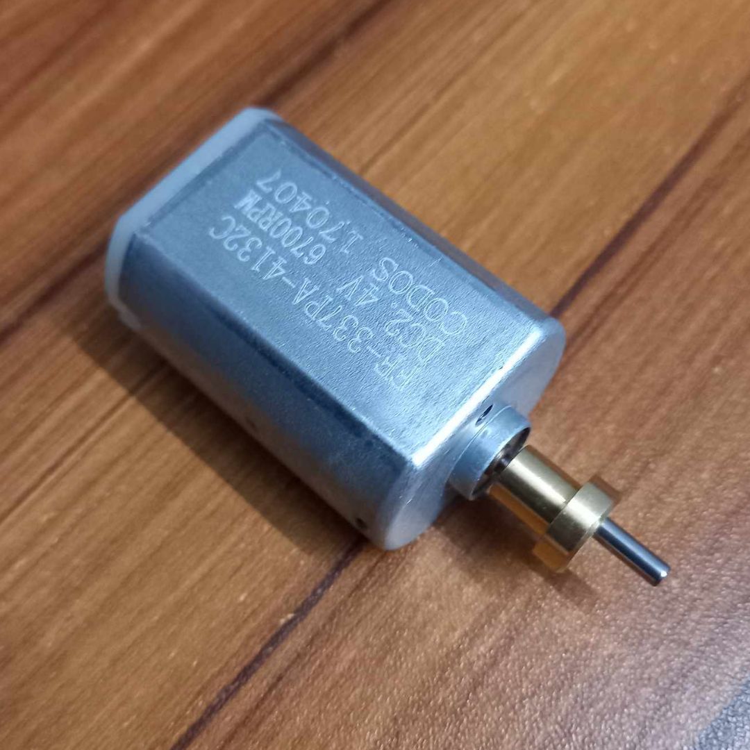 DC 2.4V 6700RPM Electric Hair Trimmer Motor Hair Clipper Drive Haircut DC Motor For Trimmer Electric Clipper Shaving Machine Motor. 