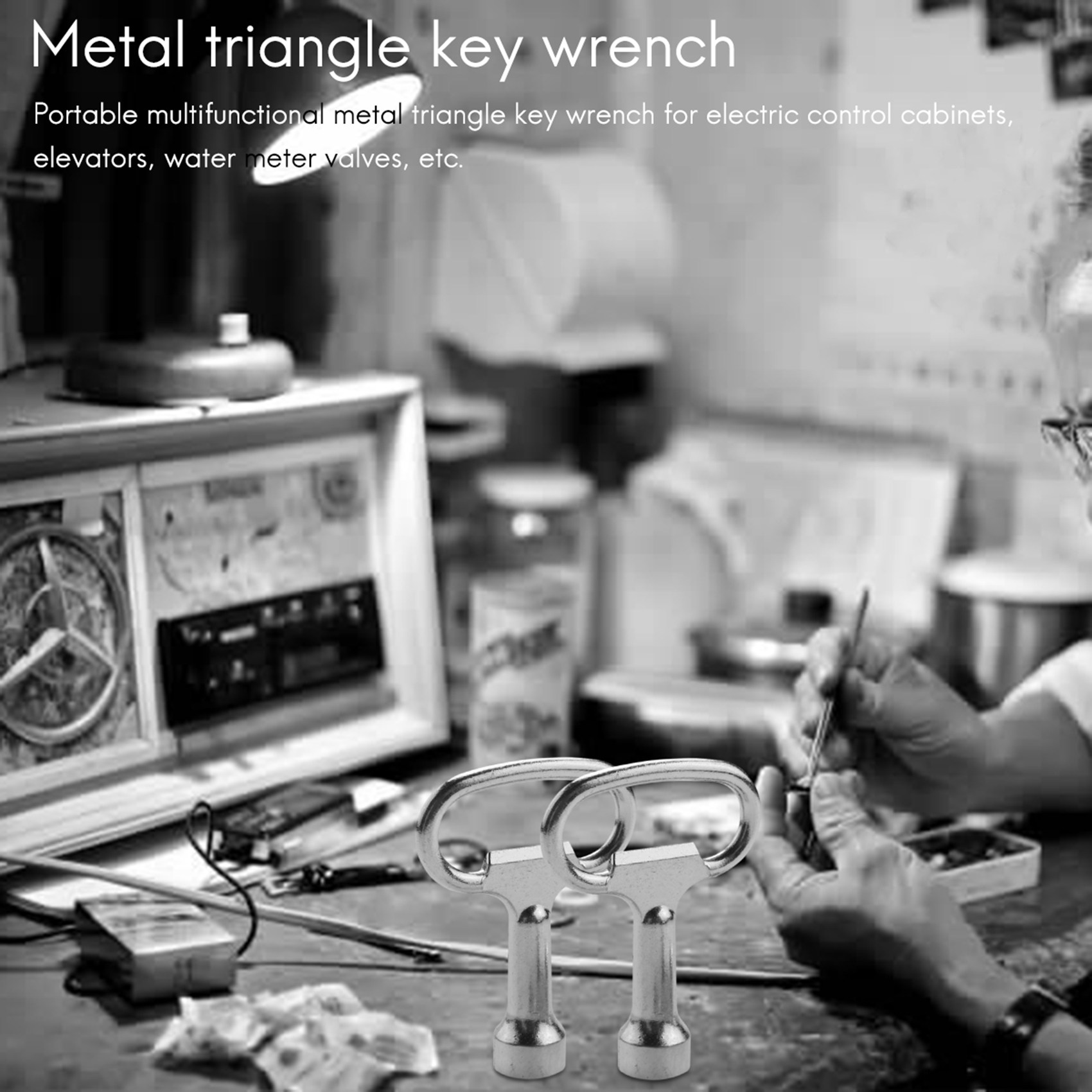 Key slot for bolt Triple-cornered Triangular metal panel 8 mm x 2. 