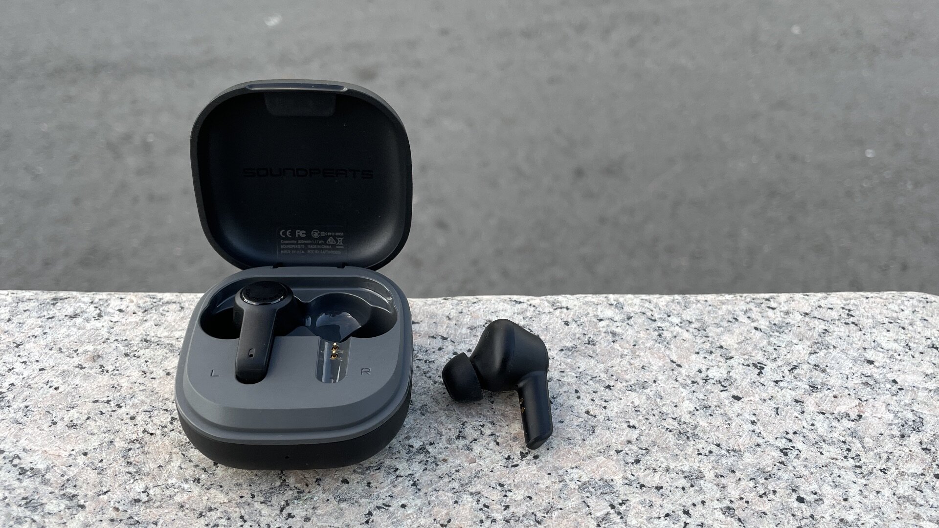 SOUNDPEATS T3 Active Noise Canceling TWS Earbuds. 