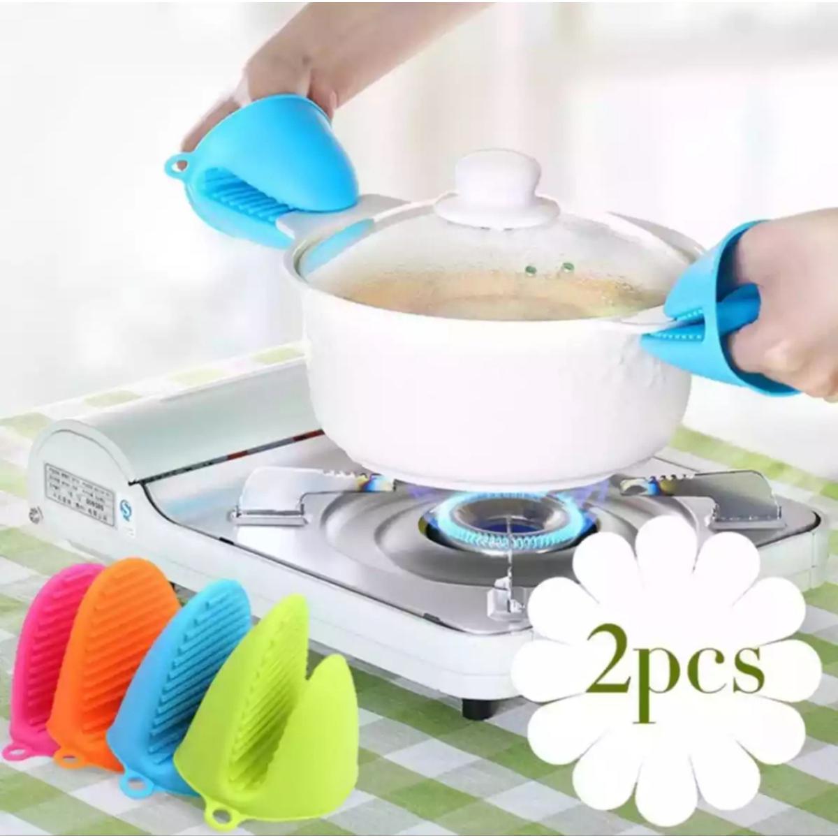 2pcs Microwave Oven Mitt Heat Resistant Gloves Clips Silicone Anti-slip Glove Cooking Baking Kitchen Cooking Gadgets Oven Mitts  Dhaka shopping zone. 