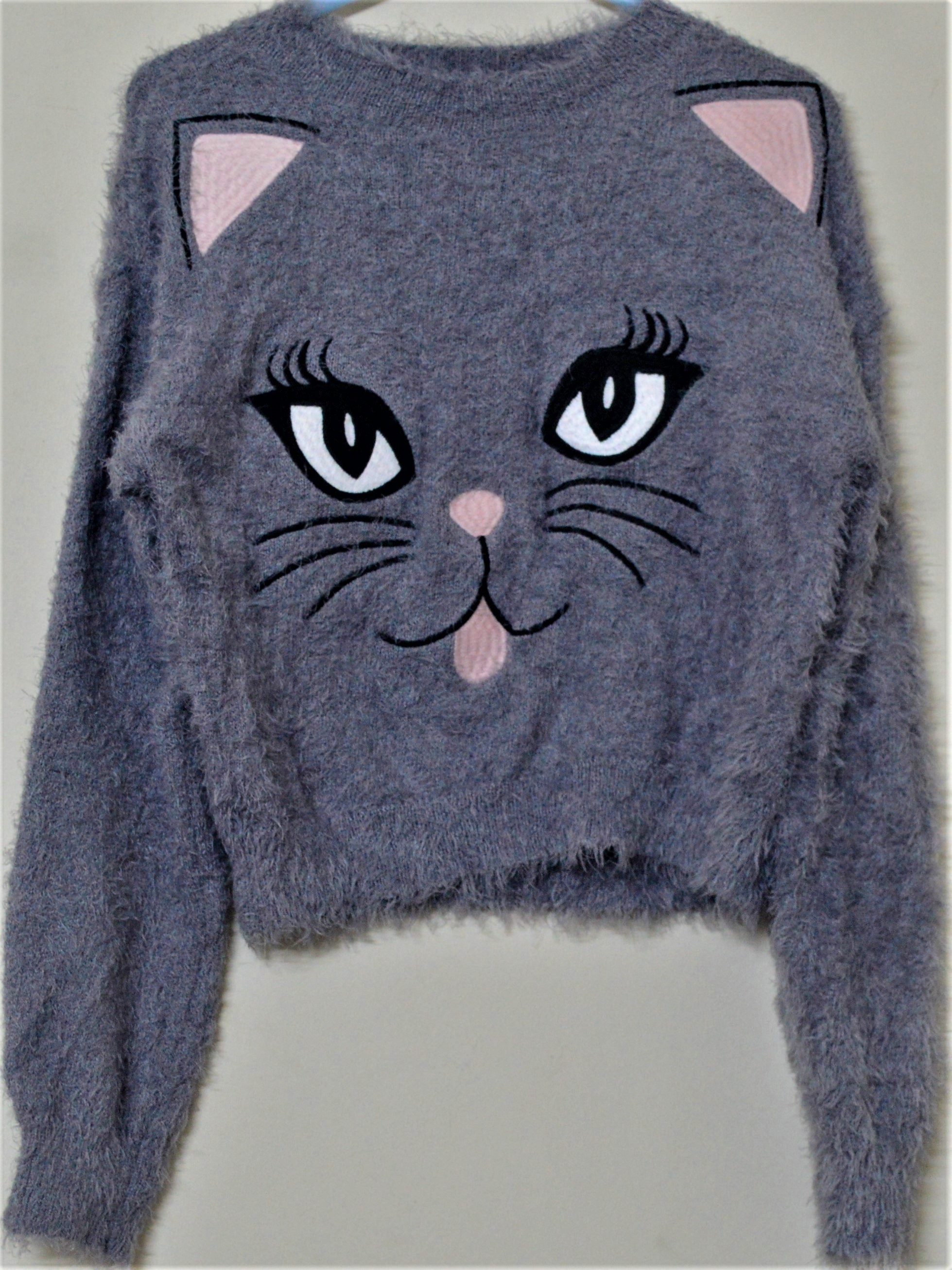 woolen sweatshirt for girls