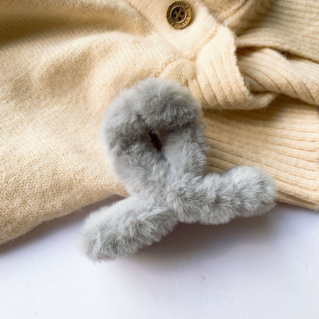 New 2023 Candy Color Fluffy Plush Hair Claw for Women Girl Hair