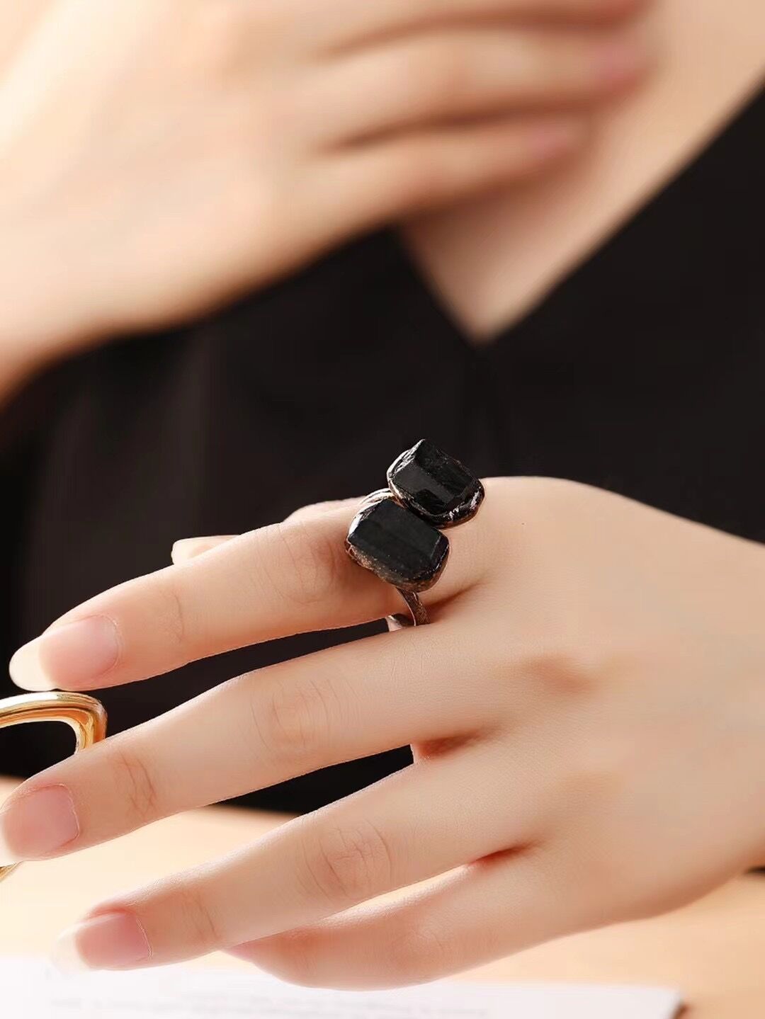 Antique Irregular Black Tourmaline Open Ring for Men 100% Two Natural Stone Crystal Raw Healing Adjustable Finger Rings X208. 