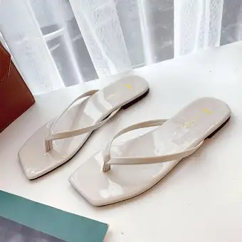 simple flat slippers