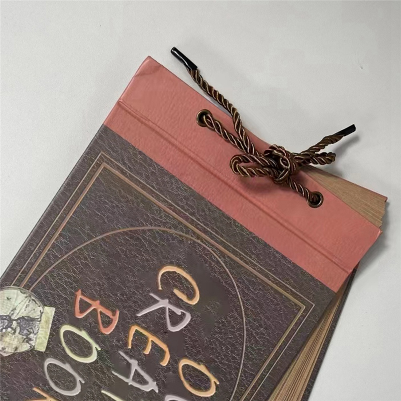 Words Cover Movie Up Travel Scrapbook - Ideal Photo Album for Weddings and Couples Travelling. 