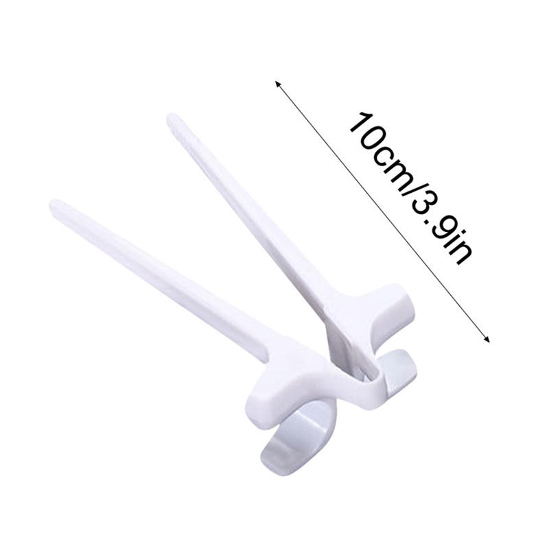 Play game finger chopsticks lazy assistant chopstick snacks hand chopsticks. 