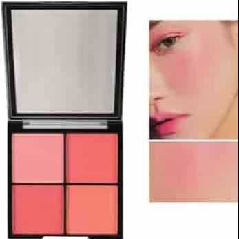 4 Colors Makeup Blush Palette, 4 IN 1 Blusher Palette Pack Of 1 Multicolor. 