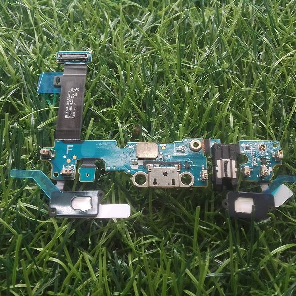 Replacement Charging Logic for Samsung galaxy a710 Charging Connector Flex PCB Board. 