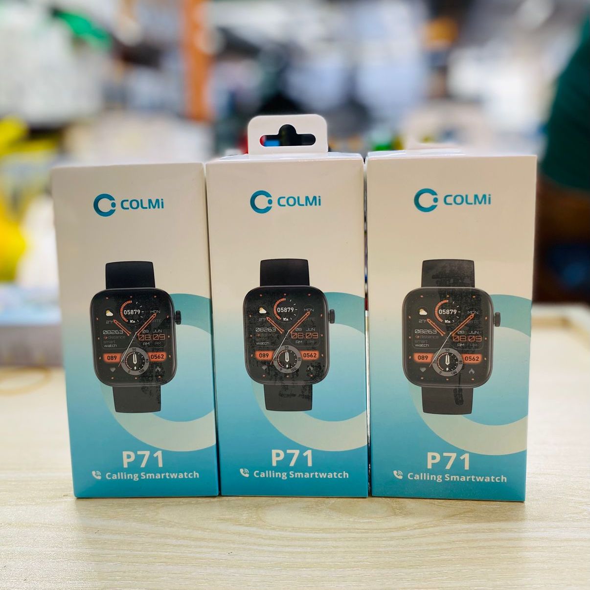 COLMI P71 Voice Calling Smartwatch New Edition 2025 IP68 Waterproof 1.9" Large Screen Voice Assistant Smart Watch Men Women. 