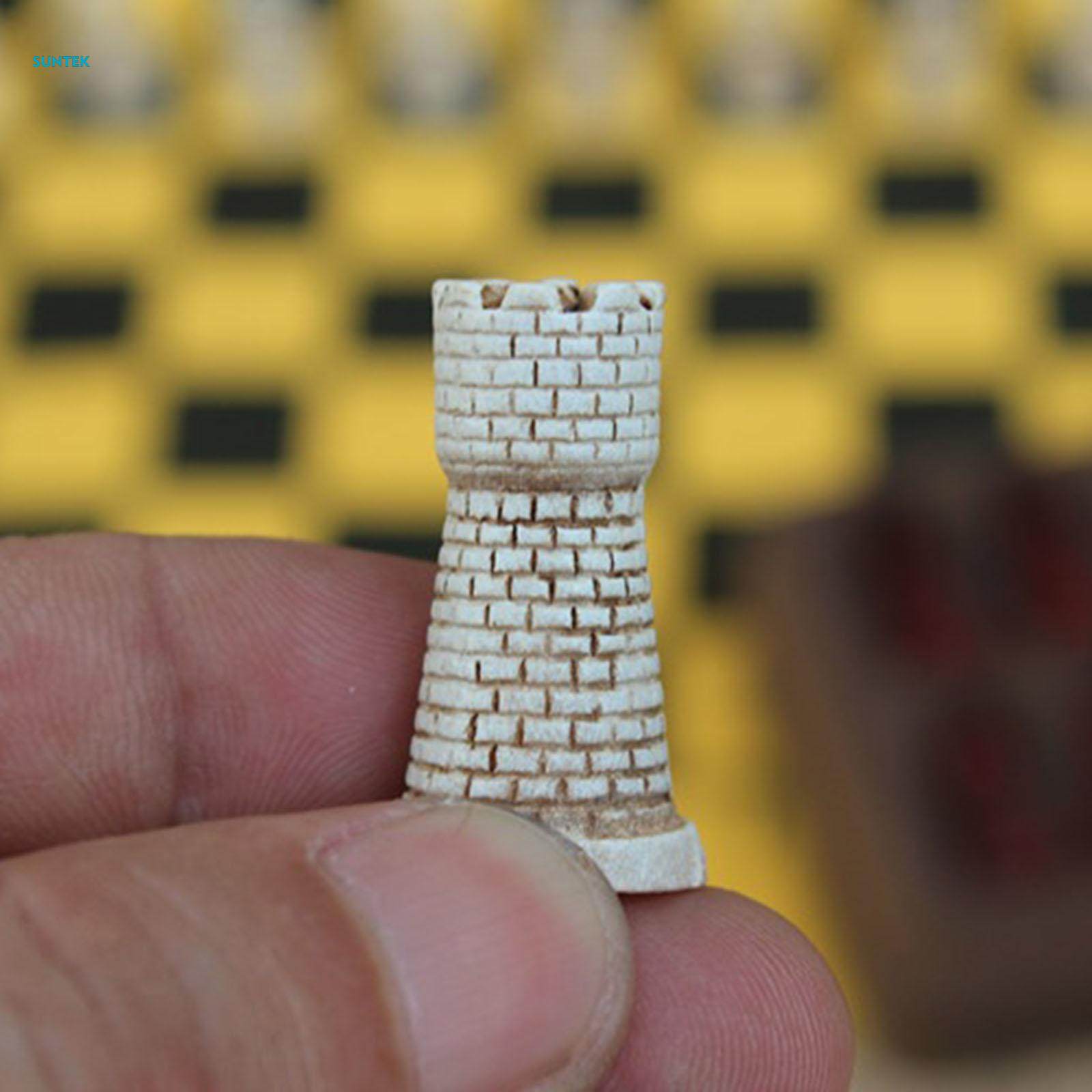 Chess Set Folding Roll up Chess Board Carving Resin Chessman Classic Figures Chess for Gift Camping. 