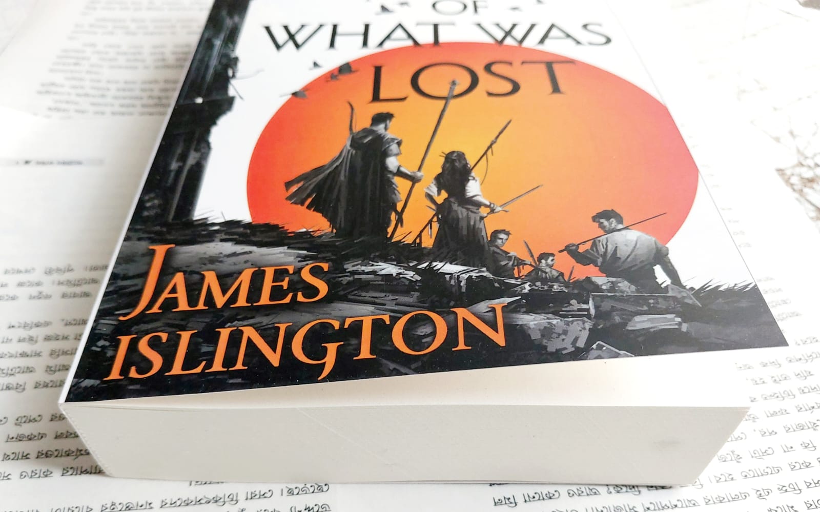 The Shadow of What Was Lost (The Licanius Trilogy, 1) by James Islington. 