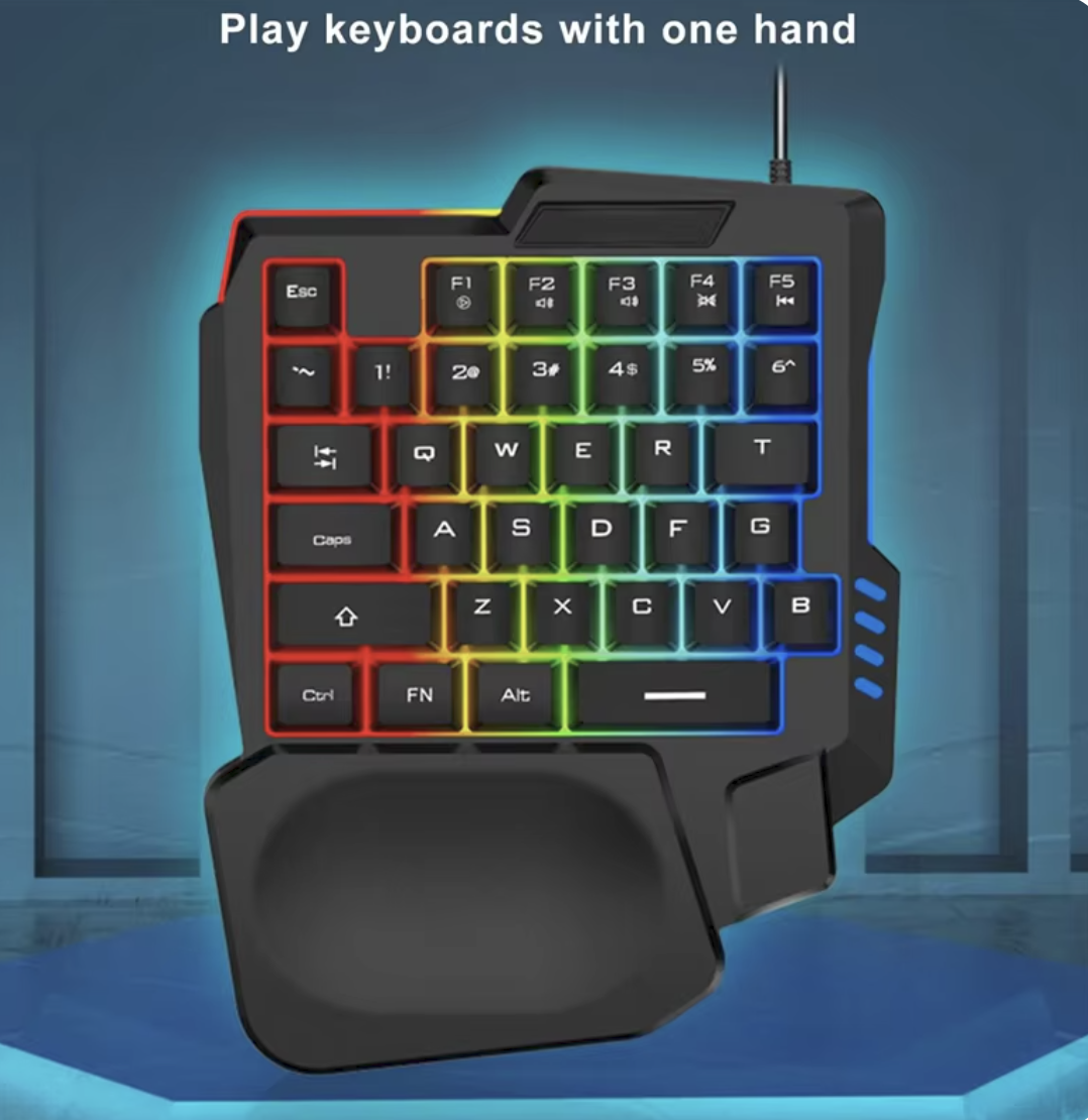 One-Handed Gaming Keyboard Half Keyboard Left Hand Keyboard Wired Gaming Keyboard With RGB Backlit And 35 Keys For Gamer Mini Gaming Keypad Portable Key