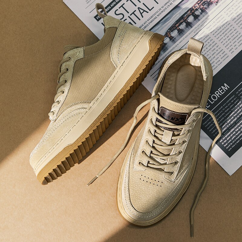 Good Quality Canvas Mens Shoes 2023 Spring New Men's Casual Shoe Breathable Skateboarding Sneakers For Man Solid Color Anti-skid. 