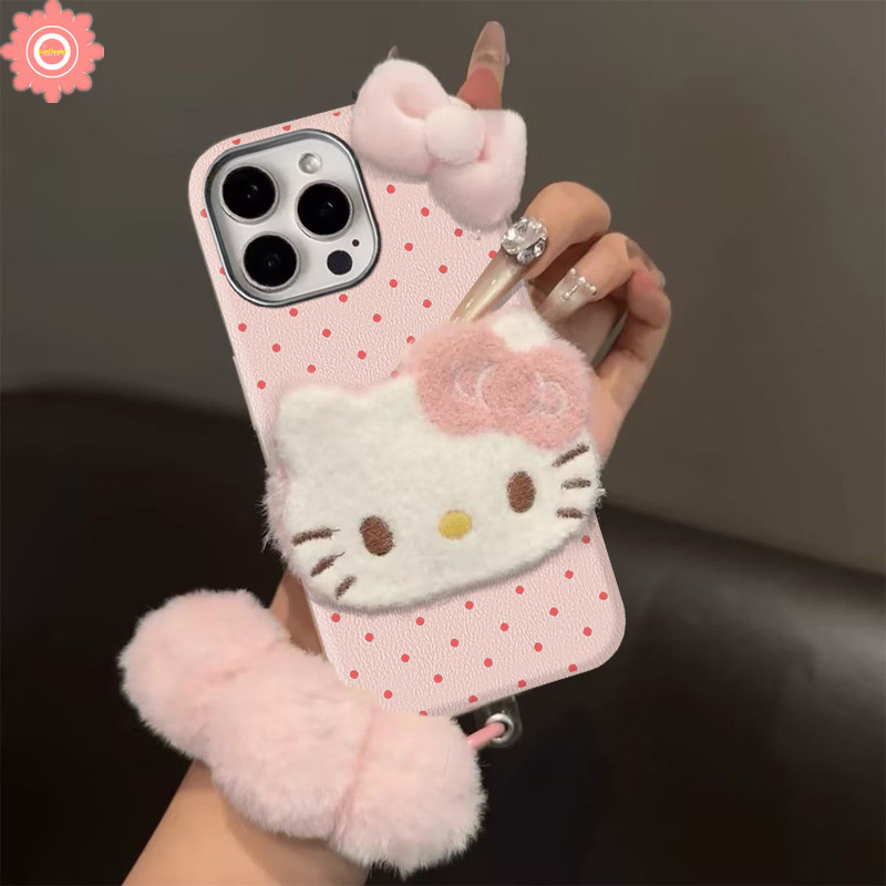 Luxury Bracelet Case for Realme C15 C65 Note 60 50 C63 C53 C67 C35 C61 C51 C17 C11 C25 C31 C30 C55 C25Y C20 C21Y C21 C3 5i 5s 5 7i 12 11 6i Narzo 50 20 Cute Kitten Wave Point Case. 