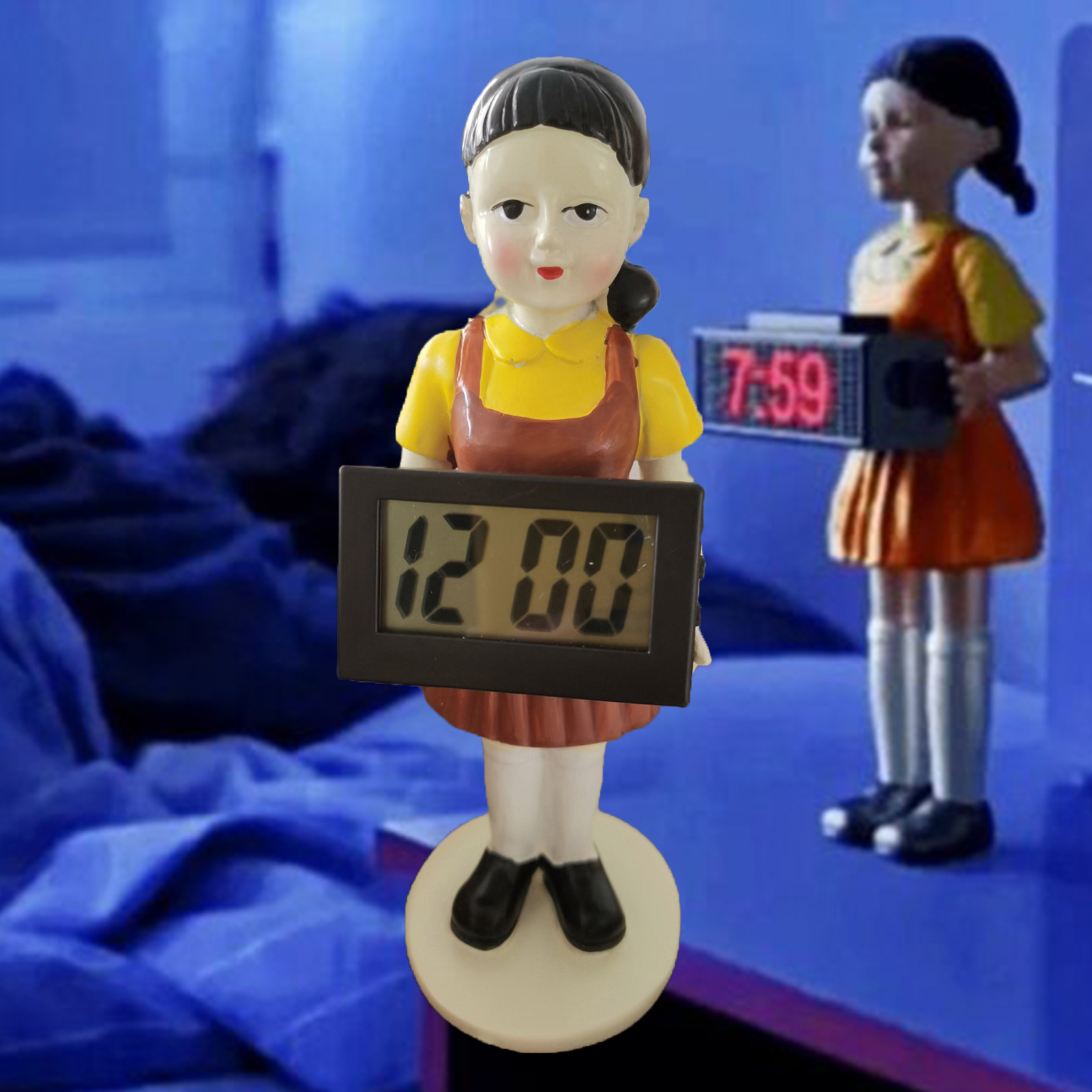Squid Game Clock Creative Alarm Clock Wake You Up Red Light Doll. 