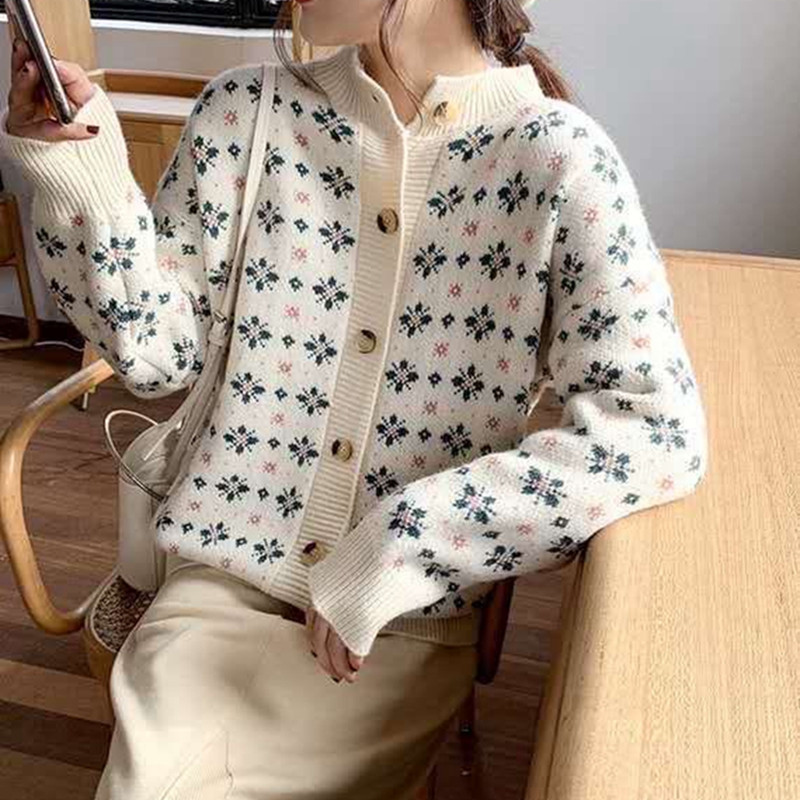 Korean Style Autumn and Winter New Small Floral Contrast Color Knitted Cardigan Outerwear Loose and Lazy Style All-Matching Graceful Sweater Coat