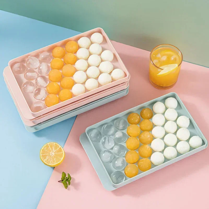 Ice Ball Mold Eco, Cute Ice Tray, Ice Maker with Lid, Ice Cube Case, Ice Cube Tray, Round, Easy to Remove, Freezer, Storage, Liquor Ice, Home Use, Lid Included, Durable, DIY Confectionery Tools, Kitchen Utensils- Xaey. 