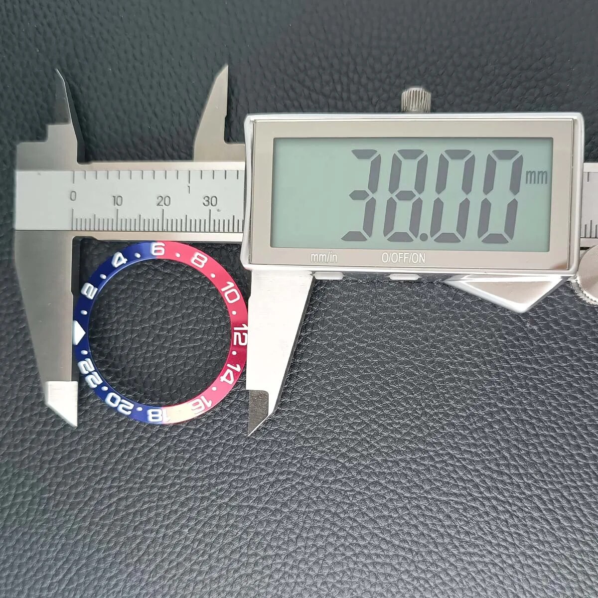 Sloping 38mm*30.6mm Ceramic Bezel GMT and Diving watch Insert For 40mm Mens Watch Replace Watch Face Watch Bezel Inserts. 