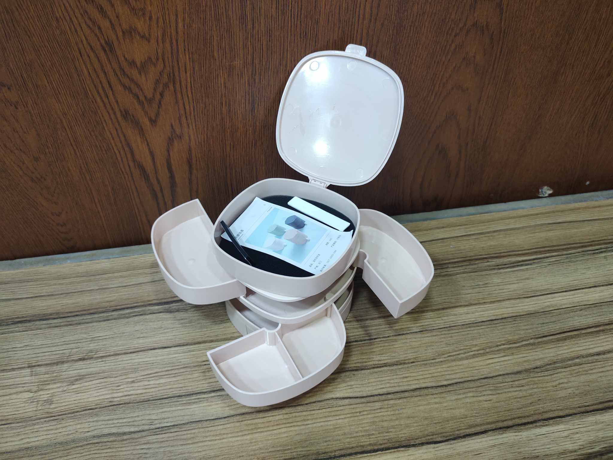 DD Retails 4 Layer Rotating Jewellery Box With Mirror | Jewelry Storage Box | Rotating Jewelry Organizer With Mirror - Multicolor Pack Of 1. 