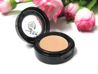 matte clay concealer