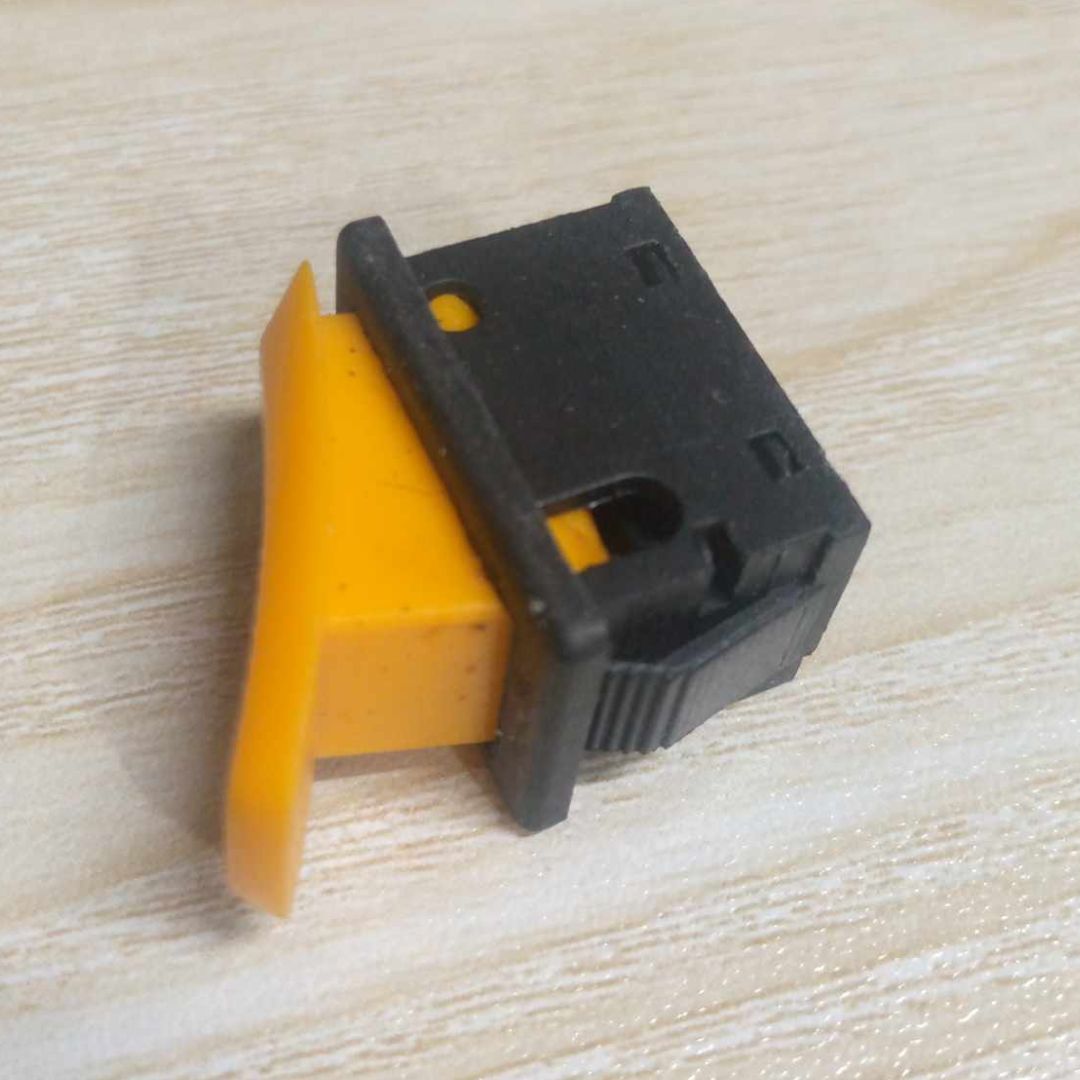 5Pcs Yellow Cap Horn Switch DC 12V 10A 24V 5A 2 Pin Momentary Push Button Horn Switch On Off SPST Universal Push Switch For Car Trucks ATV Bus Motorcycles E-Bike Bike Auto Horn Switch. 