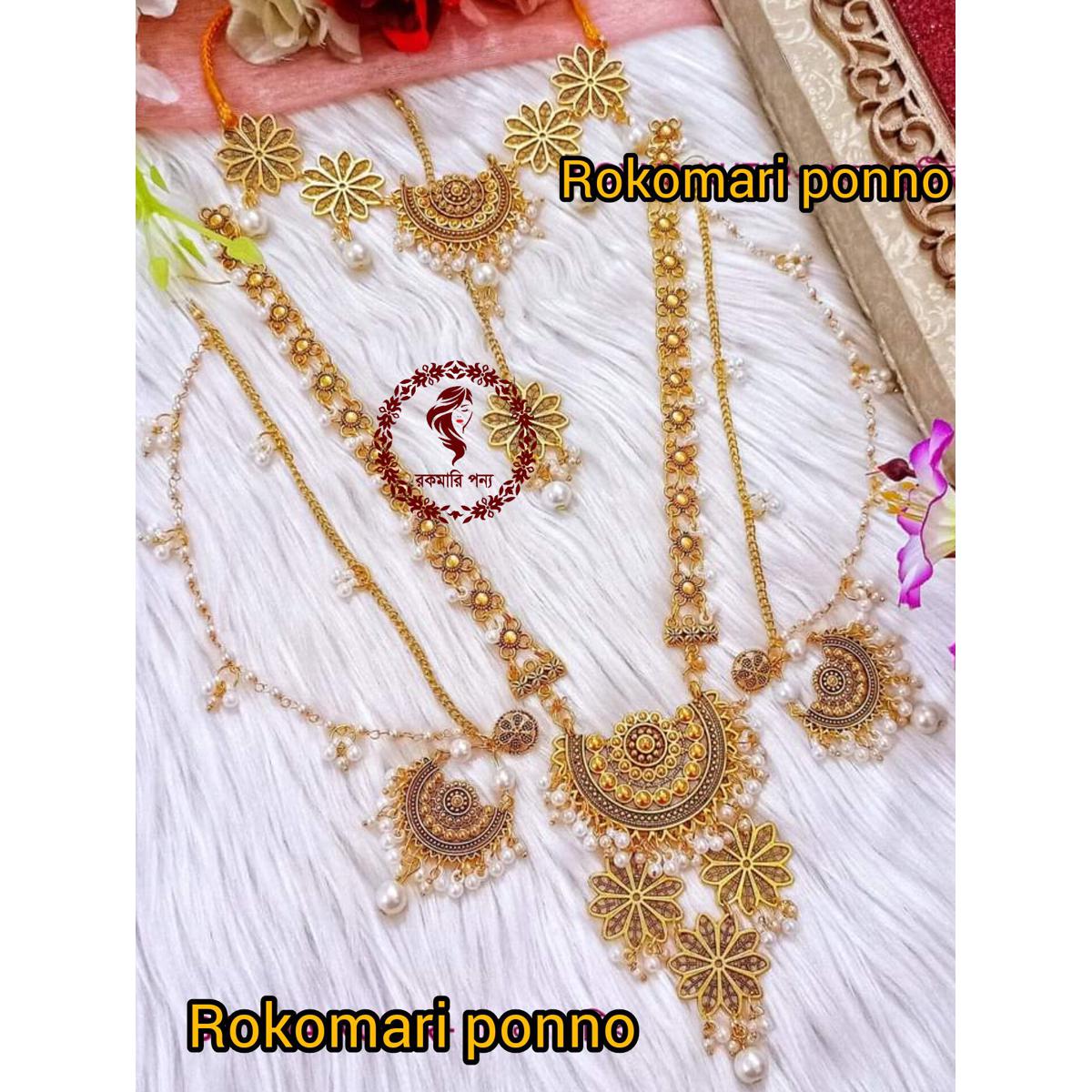 Beautiful Antic jwellery sets for women