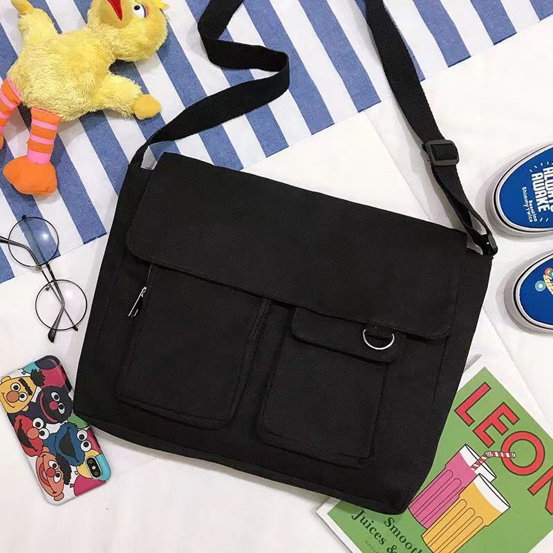 Canvas bag female crossbody Korean version of the schoolgirl new little daisy shoulder ins Internet celebrity versatile large-capacity school bag