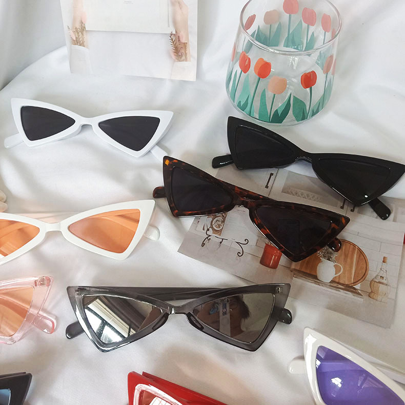 Whimsical Understated -Craftsmanship and Trendy -Korean Style Ulzzang Retro Triangle Cat Eye Sunglas- Progressively Better. 