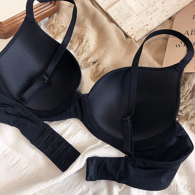 Japan Glossy Surface without a Scratch Comfortable Push up Bra Breast Holding Wireless Underwear Small Breasts Lady's Big All-Matching. 